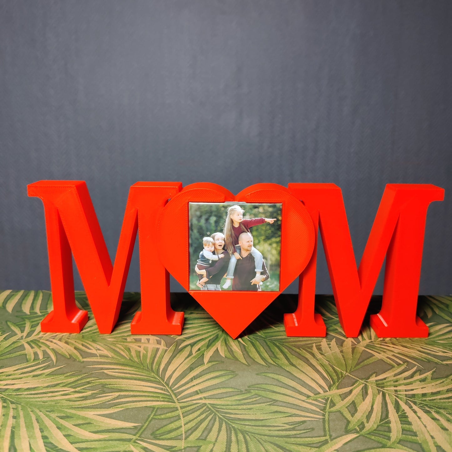 Ramă foto MOM cu magnet – cadou pentru mamă