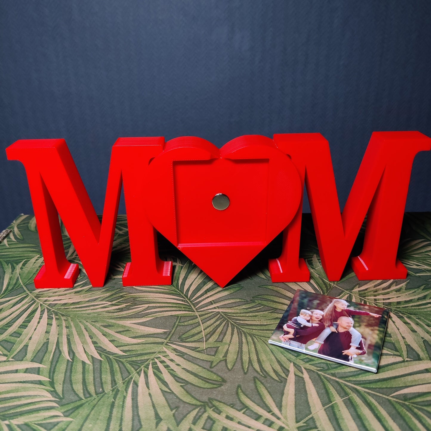 Ramă foto MOM cu magnet – cadou pentru mamă