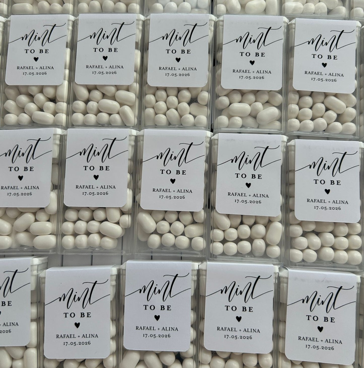 Mărturii „Mint To Be” personalizate pentru nuntă 🍬